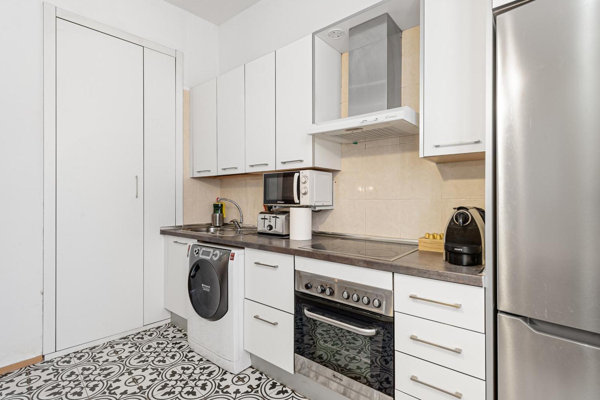 Urbanchicmalaga 2Bedroom Oasis In Historic Malaga Centre Dış mekan fotoğraf
