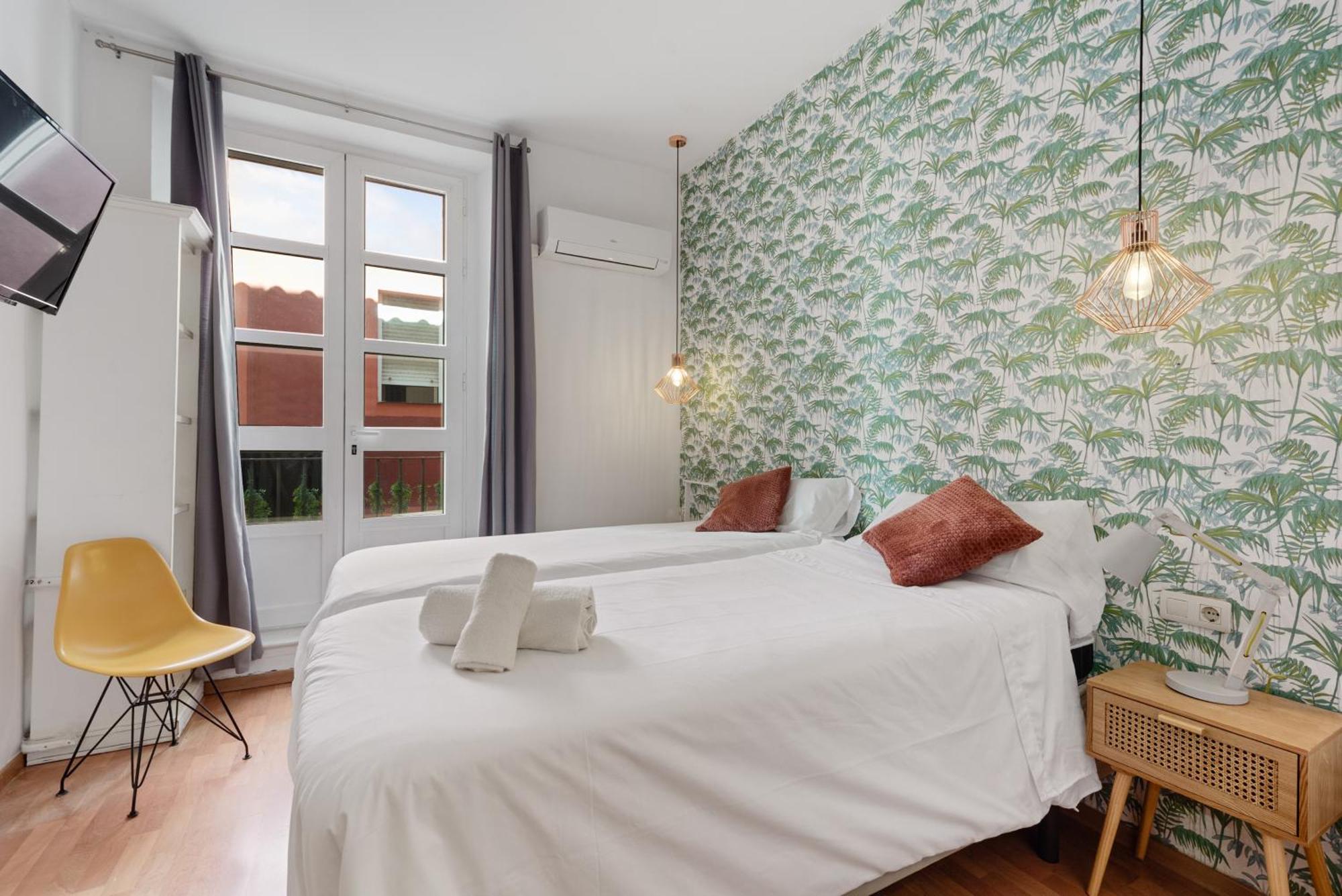 Urbanchicmalaga 2Bedroom Oasis In Historic Malaga Centre Dış mekan fotoğraf